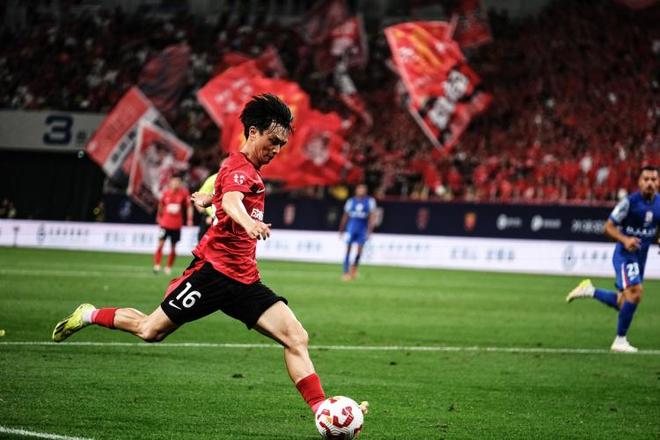 馬德興：蓉城賽附加賽微弱差距，正賽決勝負(fù)。